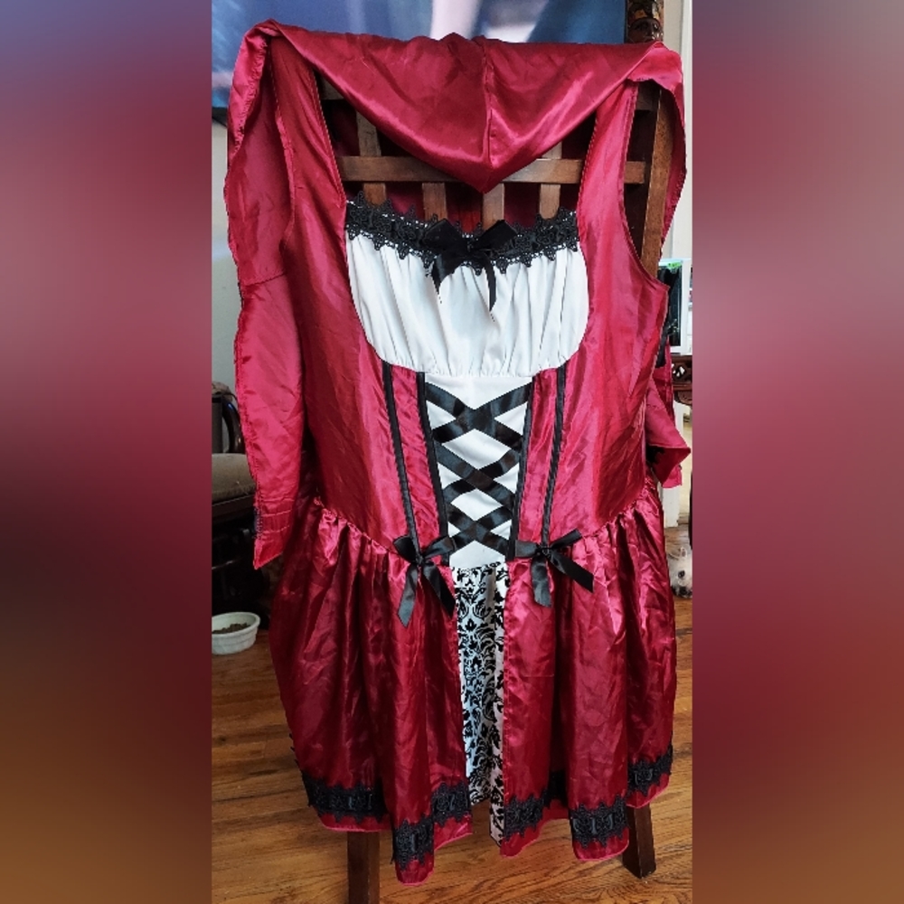 PLUS SIZE Halloween Costume -red riding hood